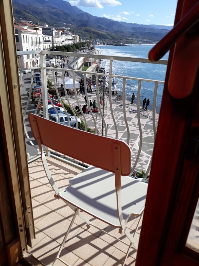 Il Molo Camere Per Vacanze Diamante Exterior photo